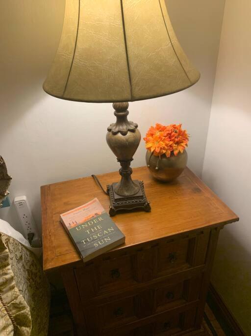 Luxury Oasis- 1 Bedroom Romantic Getaways Lubbock Extérieur photo