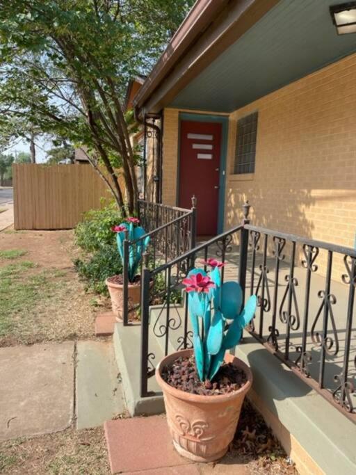 Luxury Oasis- 1 Bedroom Romantic Getaways Lubbock Extérieur photo