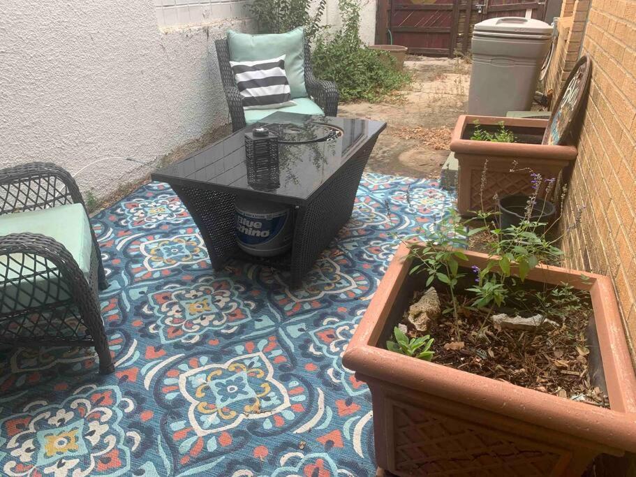 Luxury Oasis- 1 Bedroom Romantic Getaways Lubbock Extérieur photo